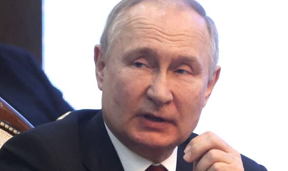 Vladimir Poutine a annulé sa conférence de presse annuelle