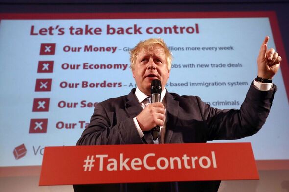Boris Johnson fait campagne avec Vote Leave lors du référendum de 2016