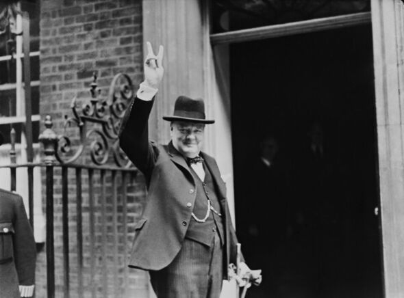 Il a fallu six ans à Churchill et une deuxième défaite électorale avant de revenir au pouvoir en 1951.
