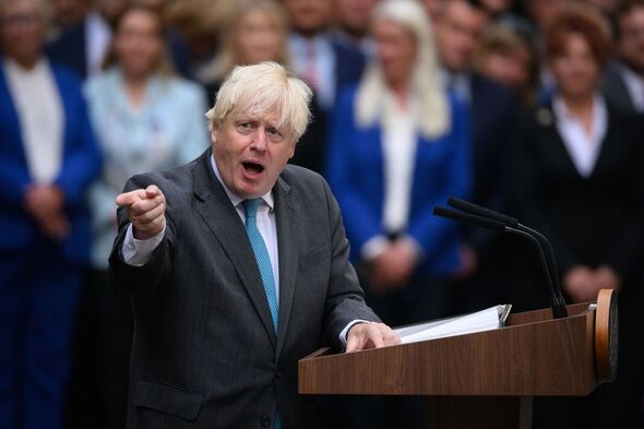 Lors de son discours d'adieu depuis Downing Street, Johnson s'est même comparé à Cincinnatus.