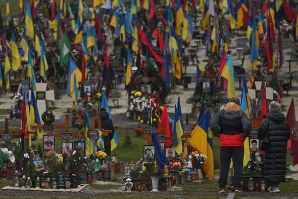 Commémoration des nouveaux héros à Lviv