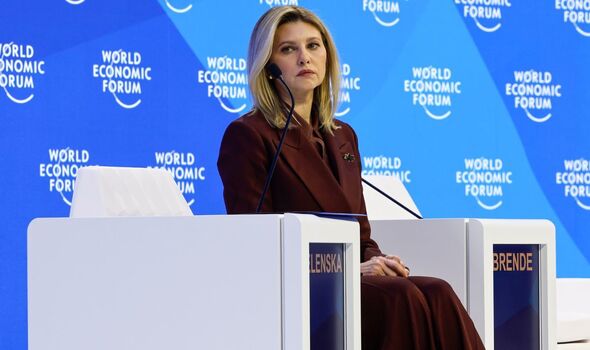 La première dame d'Ukraine presse les leaders mondiaux et les dirigeants d'entreprise au Forum économique mondial.