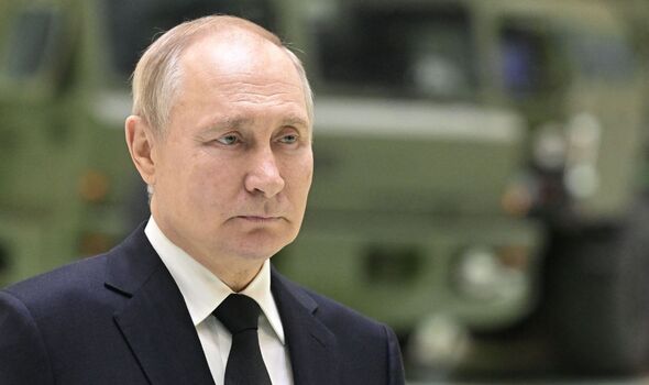 Vladimir Poutine affirme que l'action de Moscou en Ukraine avait pour but de mettre fin à une 