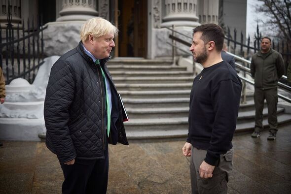 Boris Johnson rencontre Zelenskyy à Kiev.