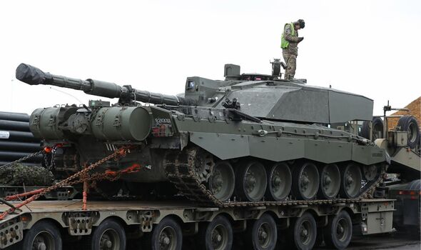 Le Royaume-Uni va fournir à l'Ukraine des chars de combat Challenger 2 de l'armée britannique.
