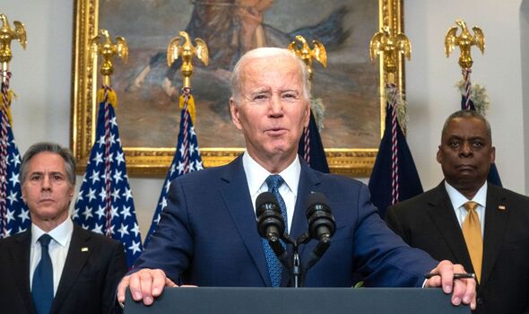 Le président américain Joe Biden promet des tanks