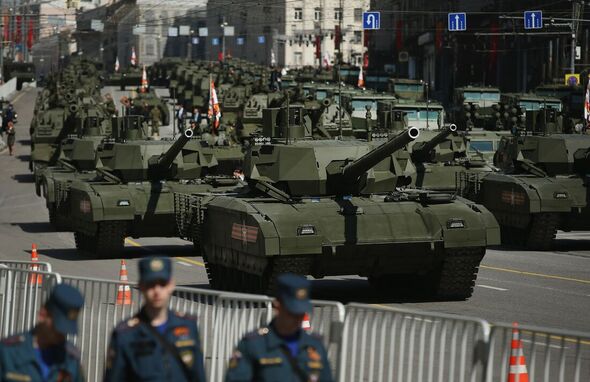 Défilé des chars T-14 Armata le jour de la Victoire 