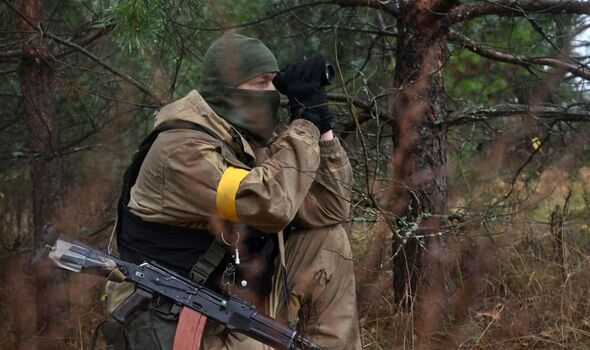 L'Ukraine demande une aide militaire occidentale supplémentaire