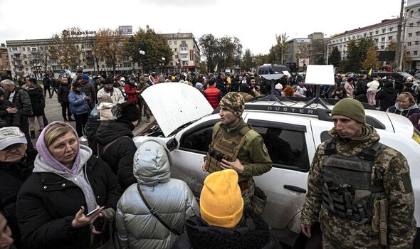 M. Navalny a appelé les gens à protester contre...