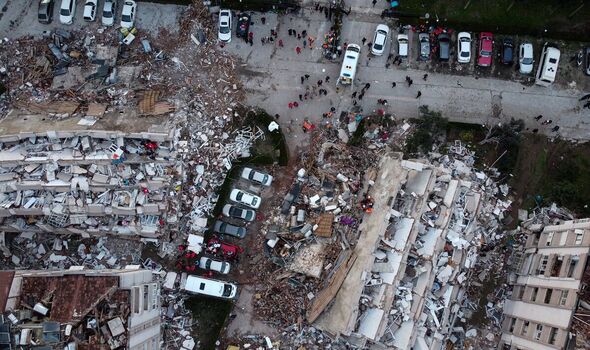 Le centre de Hatay, vu avec des bâtiments détruits suite au tremblement de terre