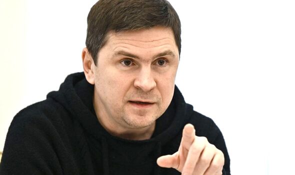 Mykhailo Podolyak, conseiller principal de Zelensky, a nié toute responsabilité ukrainienne 