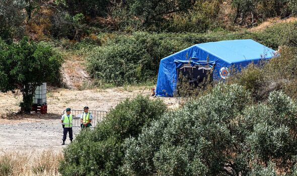 La police portugaise a installé un camp de base près d'un réservoir lundi avant une autre recherche 